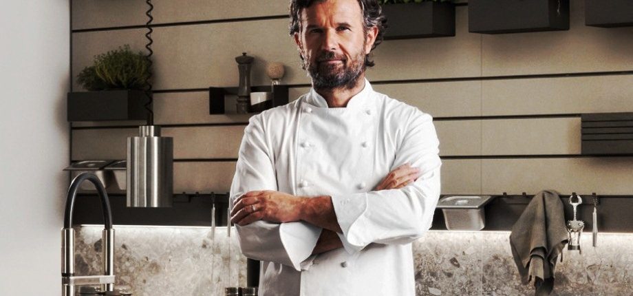 El chef Carlo Cracco diseñador de la nueva Cocina Mia de Scavolini