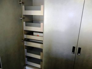 cocina foodshelf exposicion cajoneras